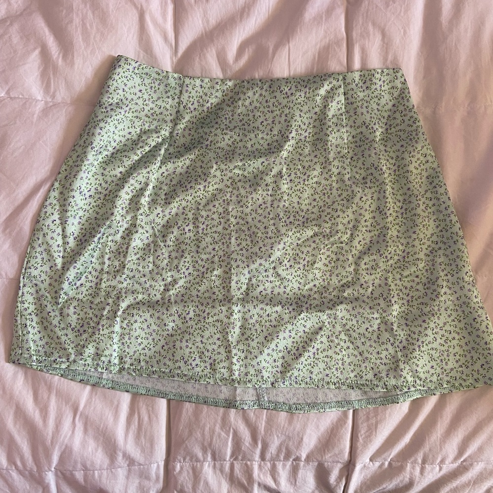 NWT Princess Polly green floral mini skirt